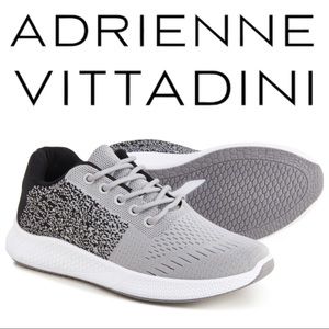 Adrienne Vittadini Sport Stretch Mesh Marathon Sneakers Women’s Size 7 NEW